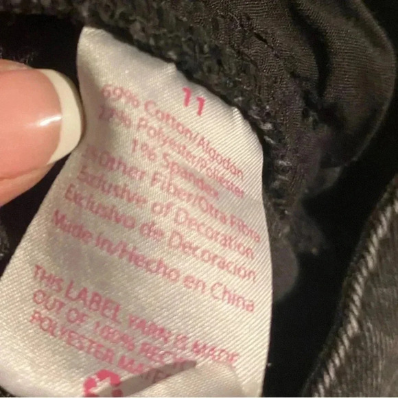 No‎ boundaries black distressed skinny jeans size 11 - Picture 3 of 4